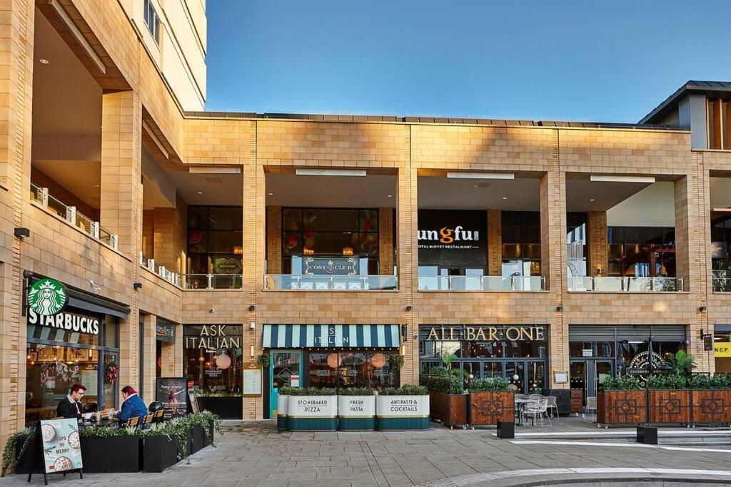 Unrivalled Location - Five Star - Worcester Apartment Buitenkant foto