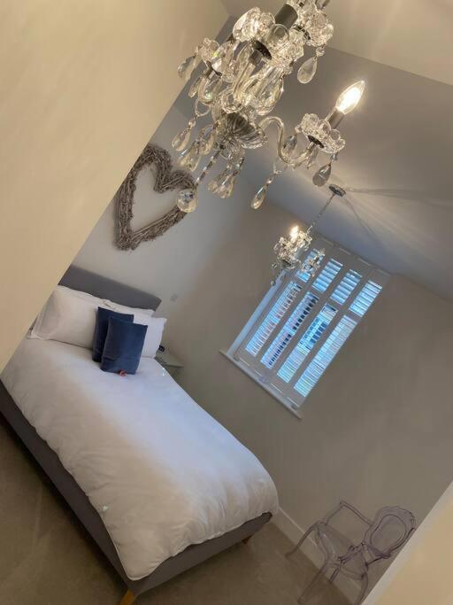 Unrivalled Location - Five Star - Worcester Apartment Buitenkant foto